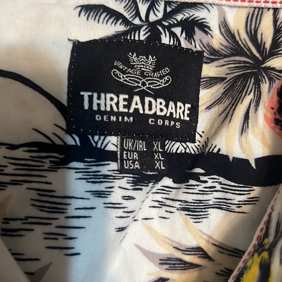 Xl great used condition. Worn a few times. No stains - Picture 2 of 2